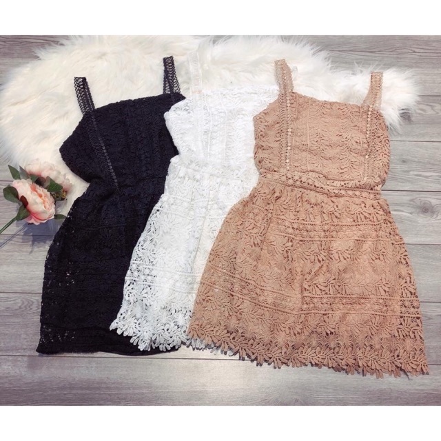 Jumpsuit chất liệu ren về full 3 màu quá đẹp ạ