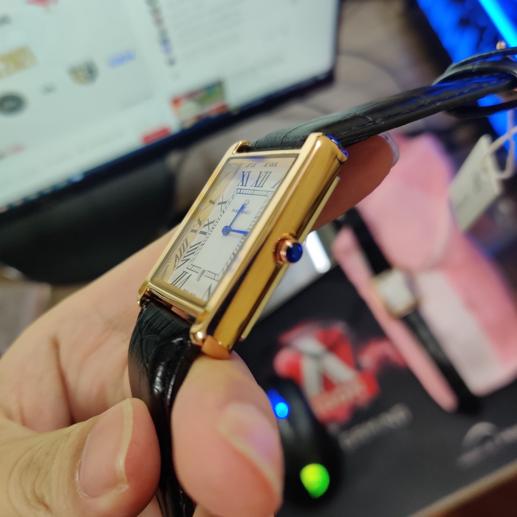 Đồng hồ nam nữ mặt vuông tank Pablo Raezz dây da cực đẹp