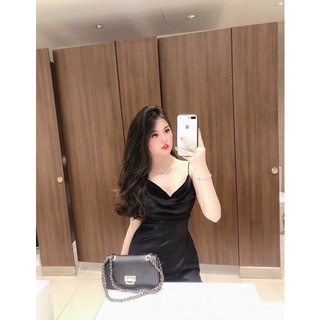 Đầm body dây hở lưng