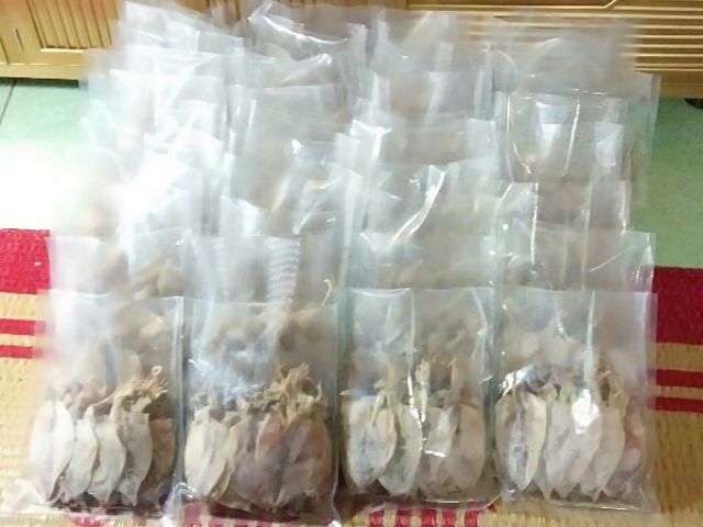 1 con Mực khô size 100 con/1kg