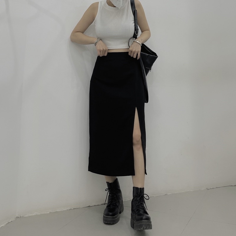 CHÂN VÁY XẺ TÀ DÀY DẶN KHÔNG NHĂN