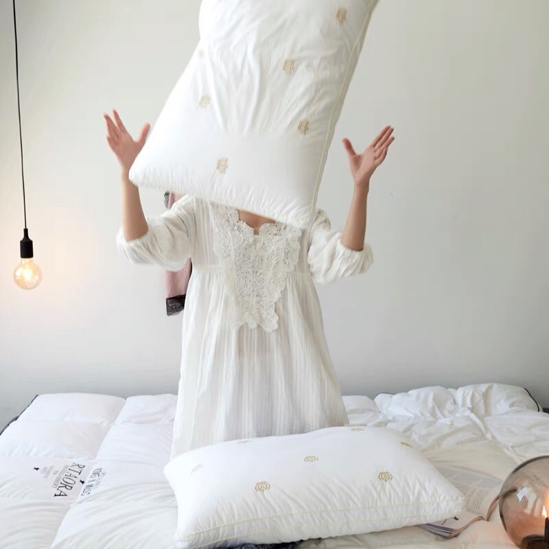 Ruột gối Vương miện Cotton lụa mát lạnh cao cấp nhập khẩu size 50-70cm