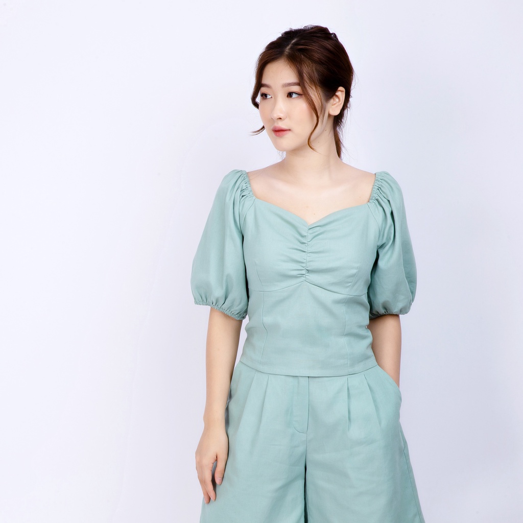 Quần short nữ Linen trơn dáng dài qua gối ống rộng 3 ly xếp – ZENIC