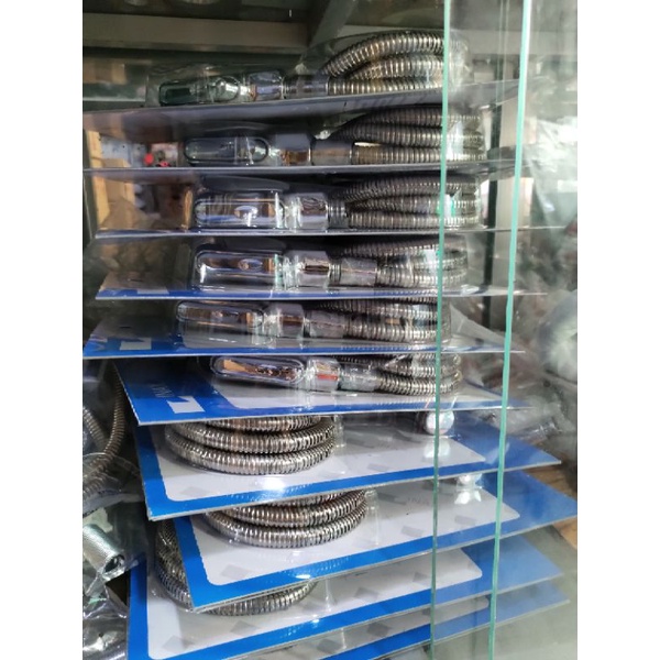 Bộ vòi xịt vệ sinh nhà tắm Linax