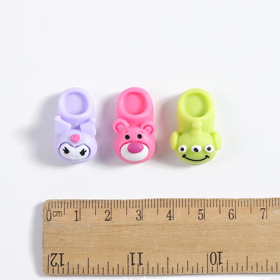 dép nhỏ hoạt hình Resin phụ kiện dép Crocs charm DIY khóa giày crocs jibbitz Nhựa trang sức Phụ kiện trang trí giày crocs nút trang trí điện thoại di động Nắp đậy / Khung ảnh / Cốc nước / Túi Nguyên liệu làm phụ kiện handmade sáng tạo