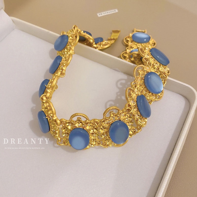 Dây Chuyền Mặt Oval Phong Cách Trung Cổ Âu Mỹ Độc Đáo Kiểu Dáng Mới Cho Nữ