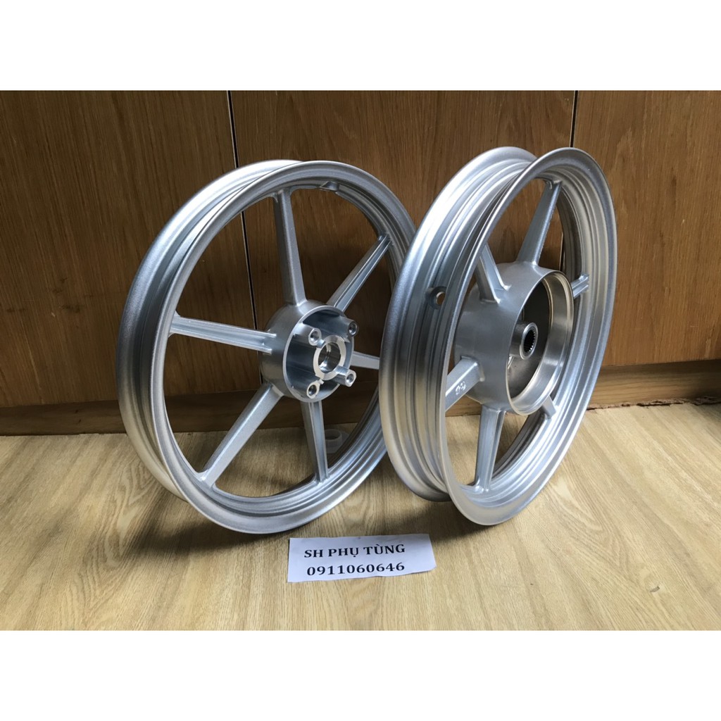 MÂM 6 CÂY VARIO VÀ AIRBLADE MỚI