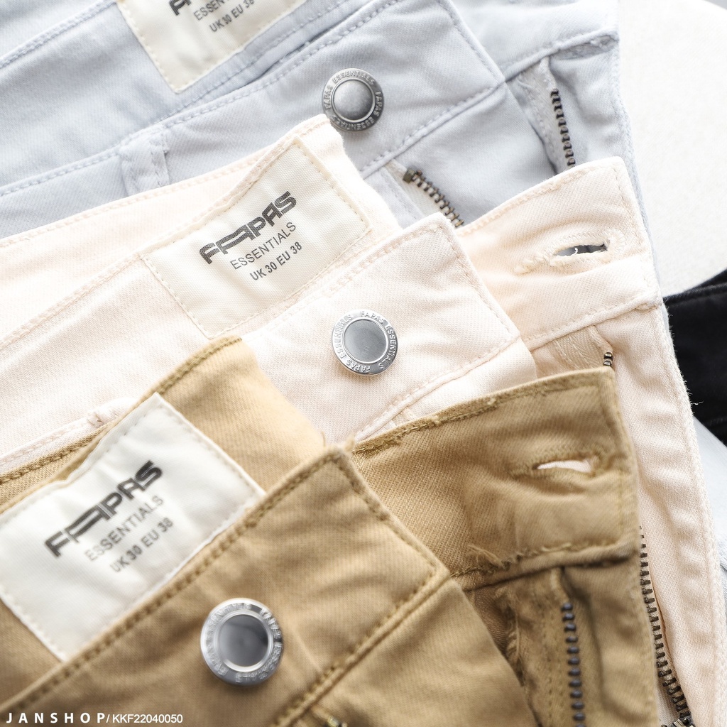 Quần Kaki Form Jean Co Giãn Mới Của Fapas Đảm Bảo Mang Lại Cho Bạn Vẻ Lịch Sự Mà Thoải Mái Với Form Dáng Skinny Trẻ Trun