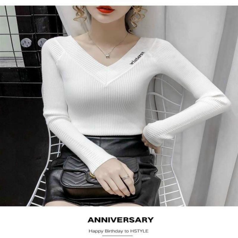 Áo thun cổ tim tay dài cổ thêu chữ  (A15