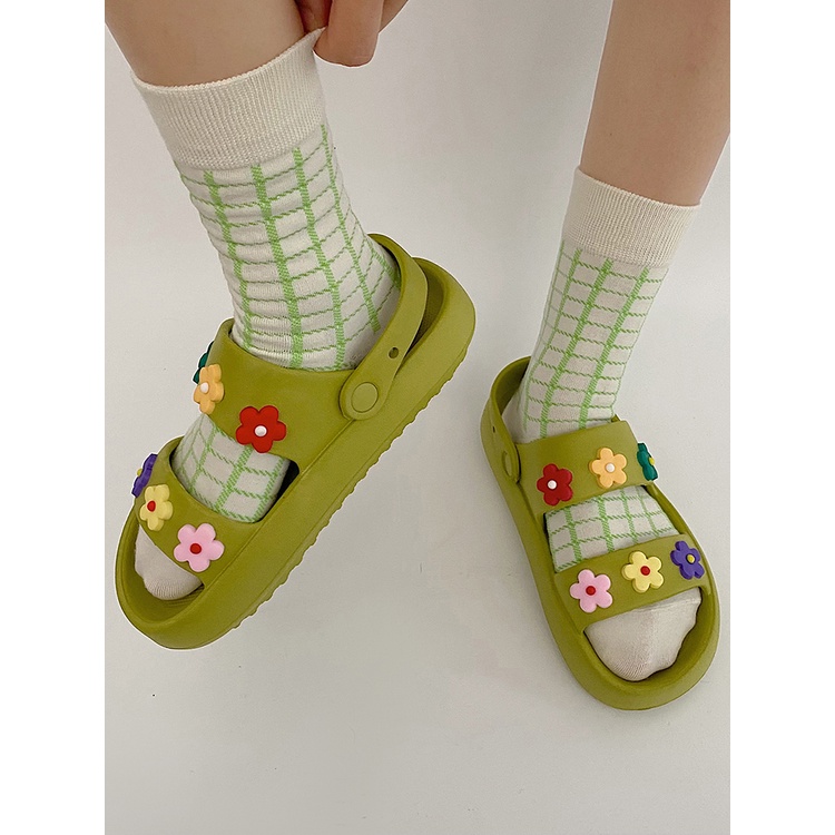 Giày sandals quai hậu nữ quai ngang đính hoa ulzzang - US802