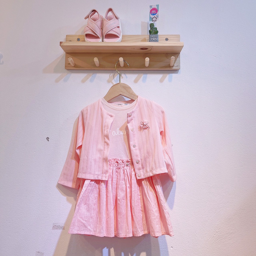 Set váy hồng aloha kèm cardigan dễ thương Nga Fish V9C7