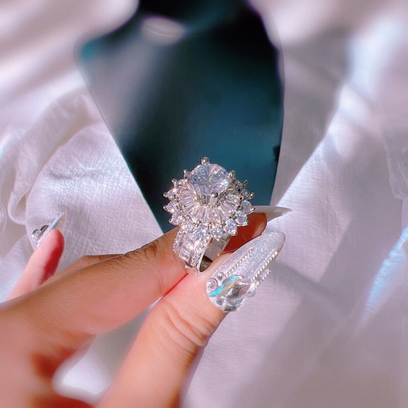 Nhẫn xi bạch kim siêu sáng trùm bagguet N272