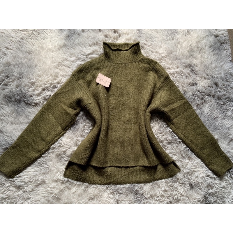 [Hàng 2hand kèm ảnh thật] Áo len dày dặn fom vừa nhiều mẫu | BigBuy360 - bigbuy360.vn