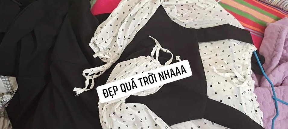 Áo hoa yếm đen (oder) | BigBuy360 - bigbuy360.vn