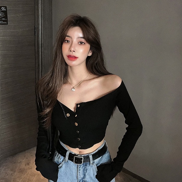 Áo croptop Tay Dài Thiết Kế Trễ Vai Quyến Rũ