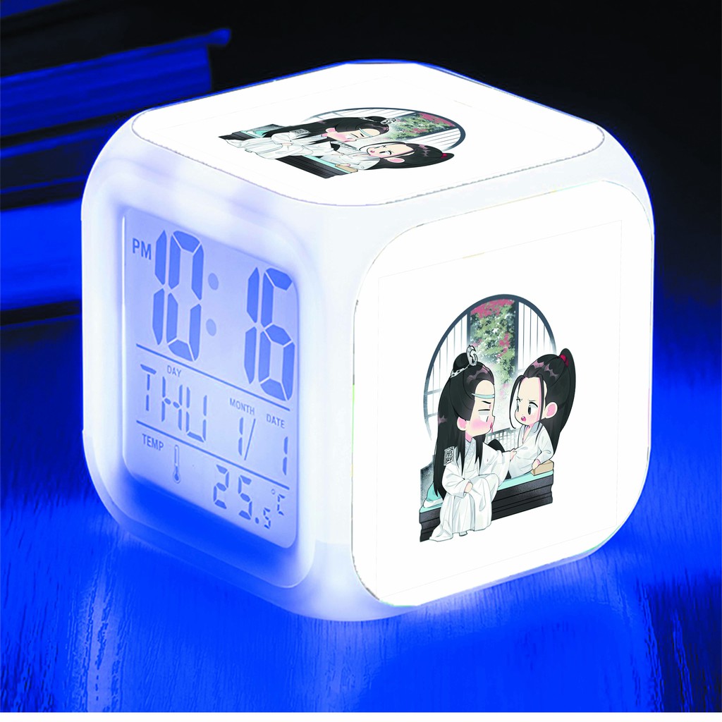 Đồng hồ báo thức để bàn in hình Bác Quân Nhất Tiêu Tiêu Chiến Vương Nhất Bác chibi LED đổi màu