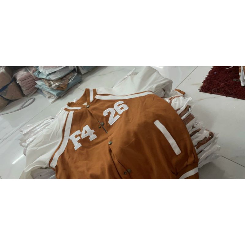 KHOÁC BOMBER QUẢNG CHÂU DA LỘN F4 - 26