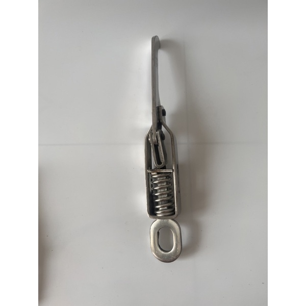 Khóa tôm inox, khoá bửng thùng xe