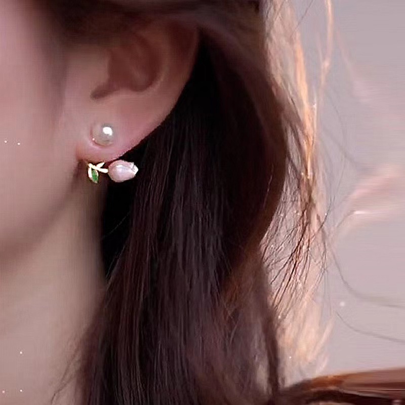 Khuyên Tai Hình Hoa Tulip Đính Ngọc Trai Thời Trang Cho Nữ