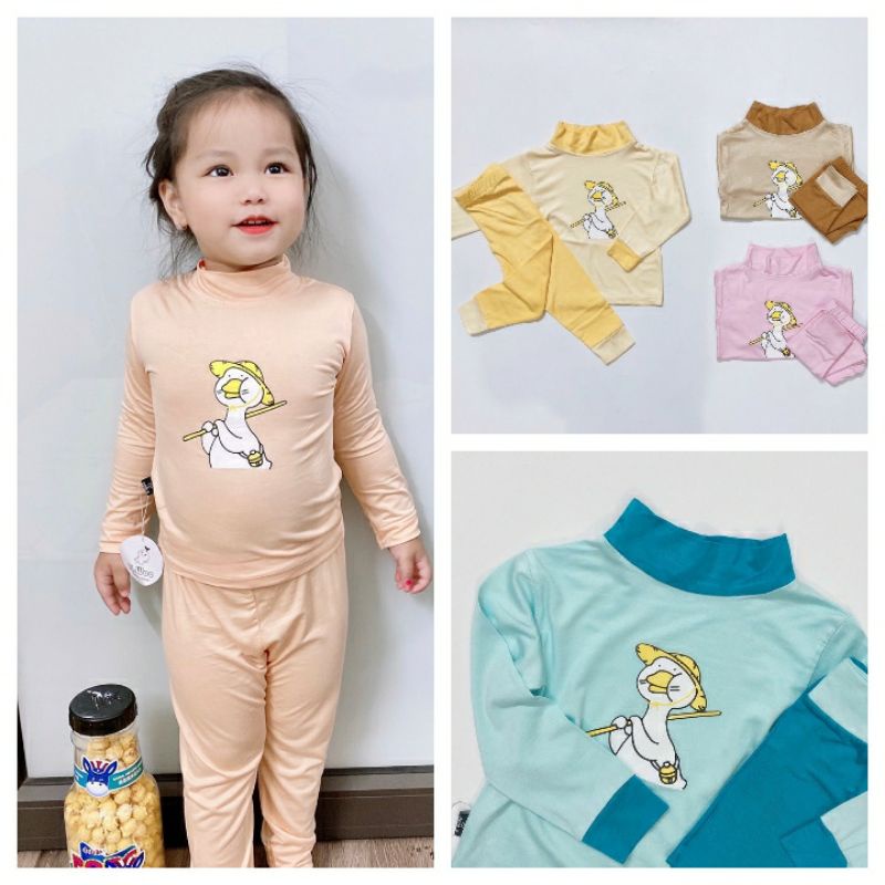 Bộ Dài Tay Thun Lạnh Cổ 3 Phân  In Họa Tiết Vịt Nghộ Nghĩnh Cho Bé Trai, Bé Gái size 7-17 kg