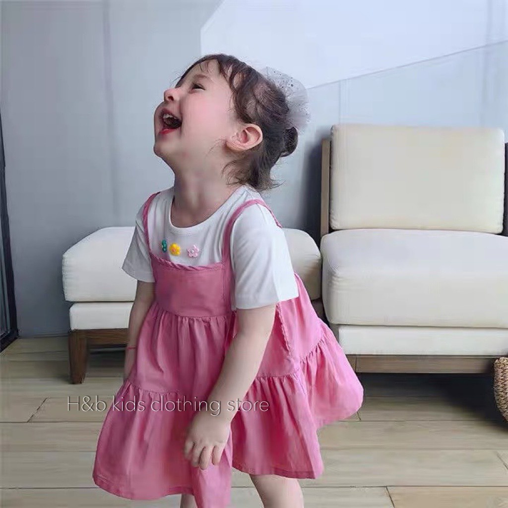 Váy yếm 3 bông hoa bé gái