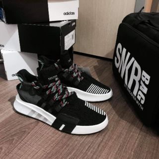 Giày thể thao EQT đen xanh