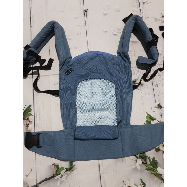 Địu Pognae