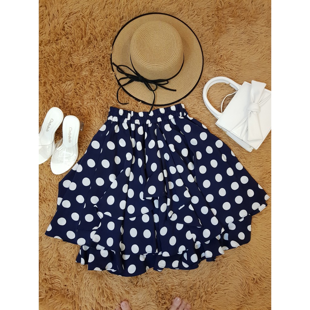 CHÂN VÁY XÒE CHẤM BI