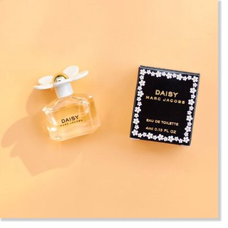 [Mã giảm giá mỹ phẩm chính hãng] [Chính Hãng] Combo Nước Hoa Mini Daisy Marc Jacobs