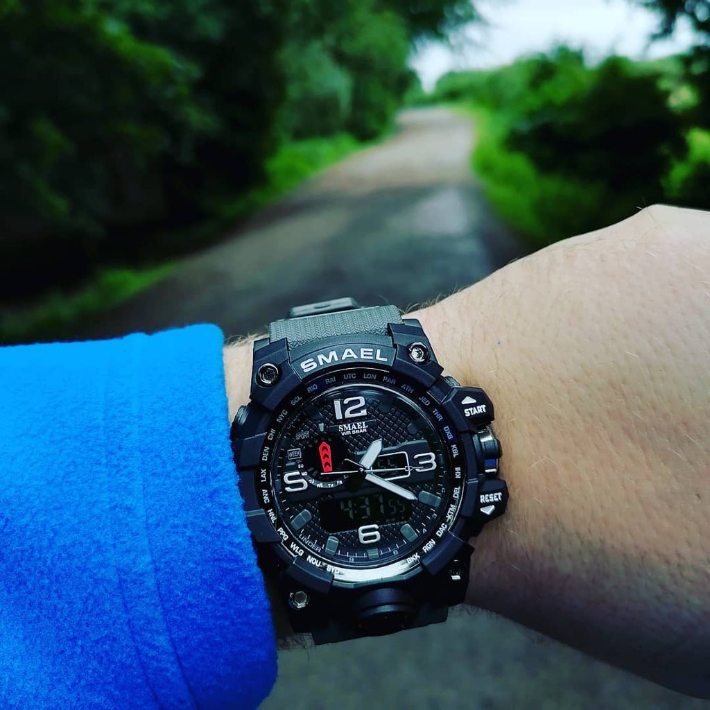 Đồng hồ thể thao nam SMAEL 1702, đồng hồ đeo tay nam thông minh chống nước đẹp chính hãng - TOP WATCH