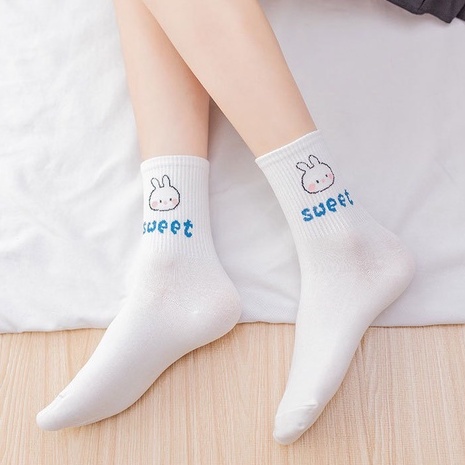 Tất cổ cao màu trắng hình gấu dễ thương đáng yêu phối sneaker phong cách Hàn Quốc LUCIA SISTER T09