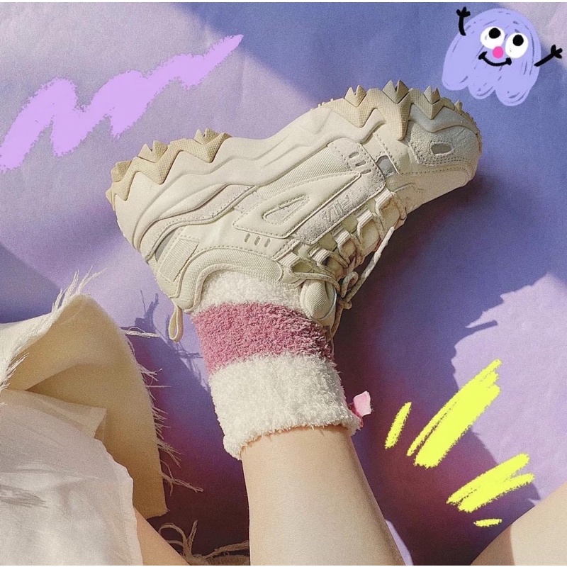 Giày fila Oakmont TR BTS chính hãng thanh lý