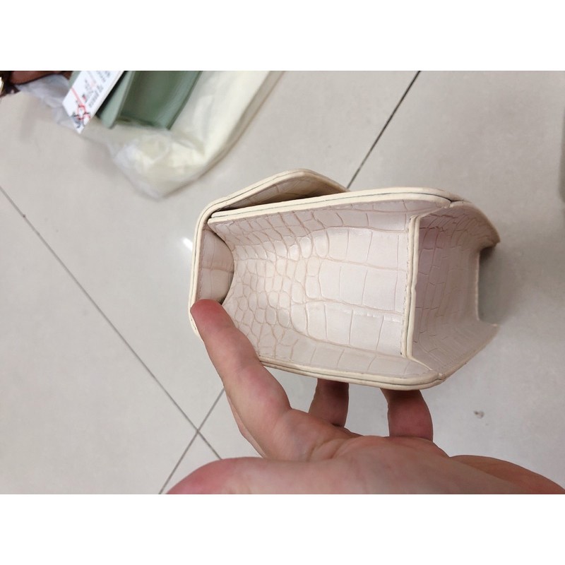 Túi đeo chéo nữ siêu sang