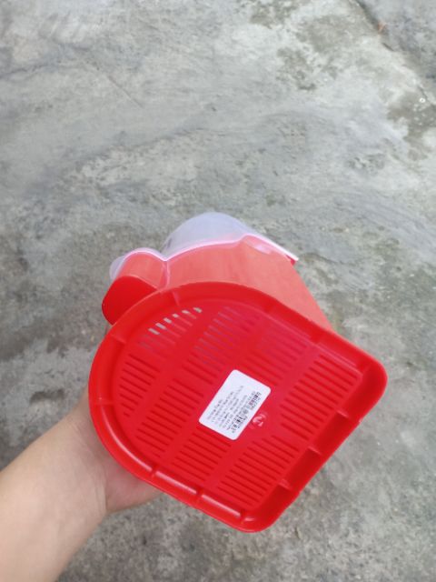 Ống đũa có nắp - Giao màu ngẫu nhiên