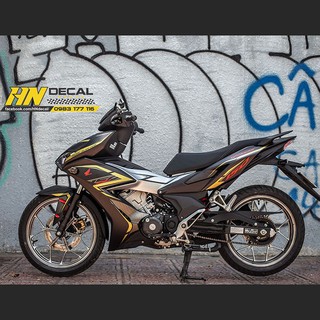 Tem Trùm Đen Chỉ Vàng Cho Winner X