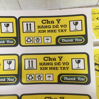 10 miếng Decal Cảnh Báo Hàng Dễ Vỡ 4 Và 8 Miếng Trong Khổ A4
