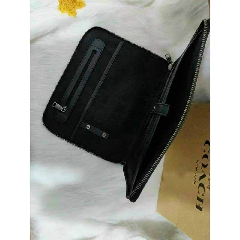 Clutch Coach for men siêu đẹp