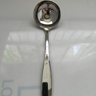 Vá múc canh inox hàng chất