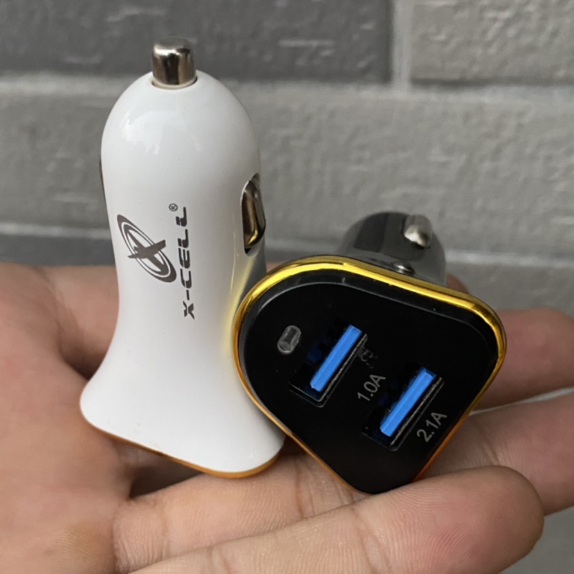 Tẩu sạc ô tô 2 cổng USB 5V2.1 và 5V1A