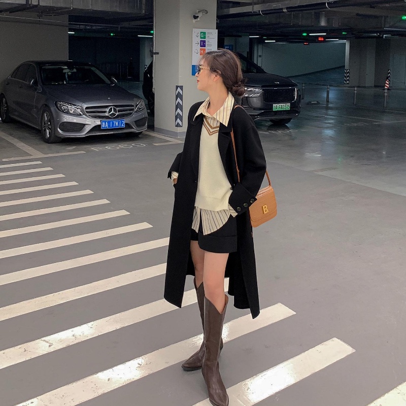 Áo len không tay cổ chữ v form rộng phong cách Vintage | BigBuy360 - bigbuy360.vn