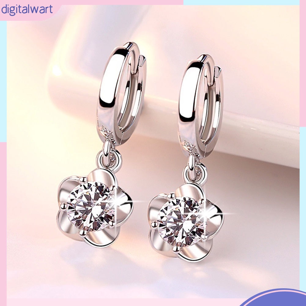 Hoa tai đính đá thời trang dành cho nữ