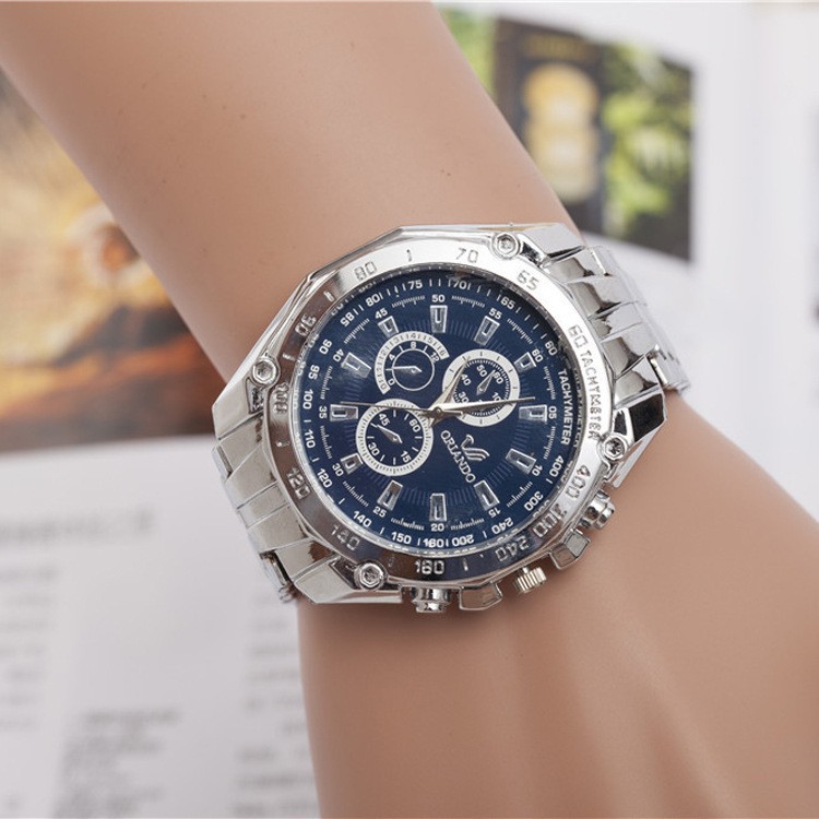 Đồng hồ Quartz bằng thép không gỉ YG740