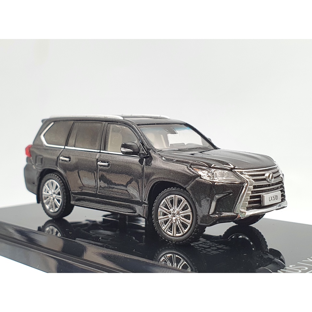 Xe Mô Hình Lexus LX570 Sonic Quartz 1:64 Kyosho (Đen)