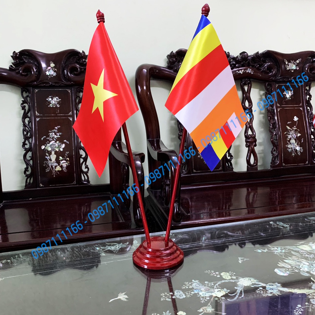 Cờ Để Bàn Đế gỗ Cắm 2 cờ  Việt Nam - PG In Kỹ Thuật Số