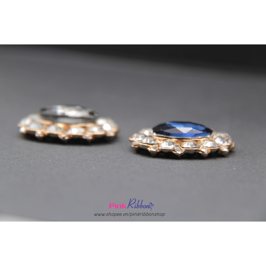 Charm đá oval màu đen/xanh