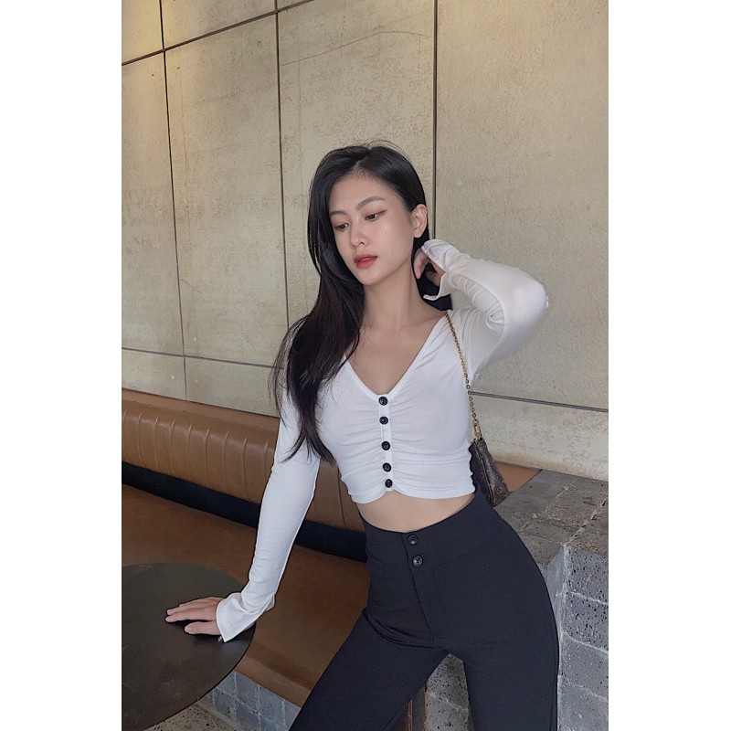 Áo Crotpop nút cổ tim MIE CROPTOP