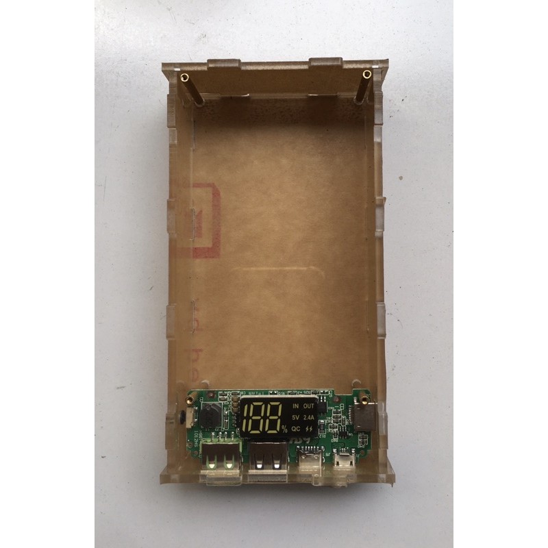 Box mica 4 cell 26650 không mạch,pin