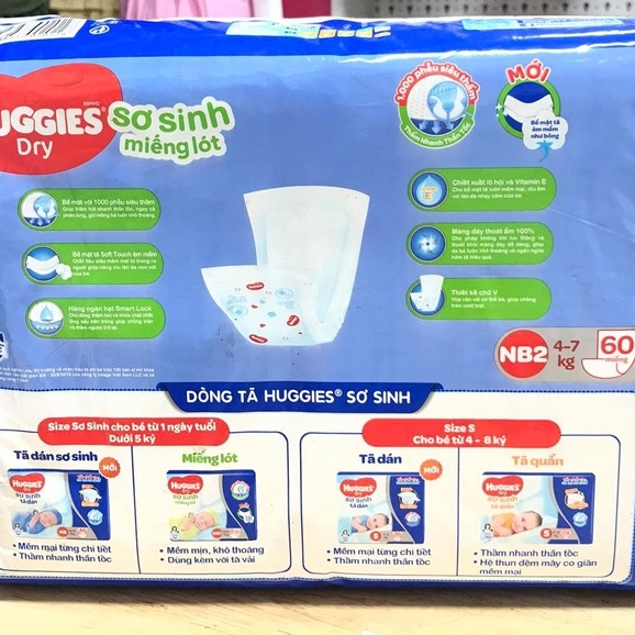 Miếng Lót Sơ Sinh Huggies NB2 40/60 Miếng Dành Cho Bé Từ 4 - 7kg Siêu mềm Thấm Hút An Toàn Cho Bé.