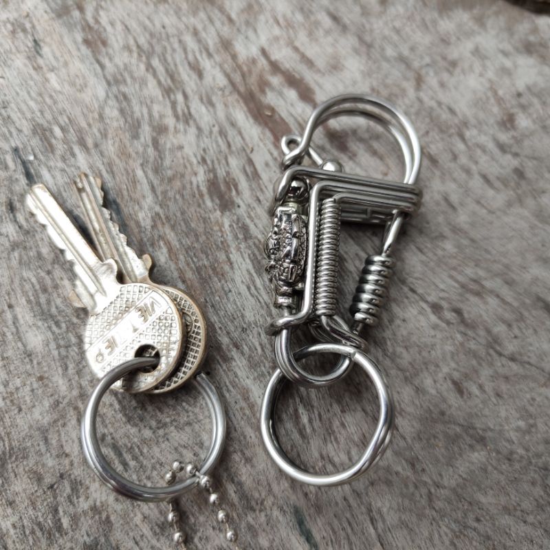 Móc chìa khóa phong thủy gắn hổ phù Móc khóa xe máy ô tô đẹp chất liệu inox