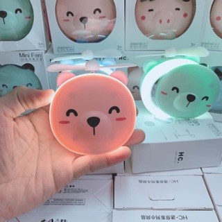 Quạt mini kèm gương và đèn led hình siêu cute